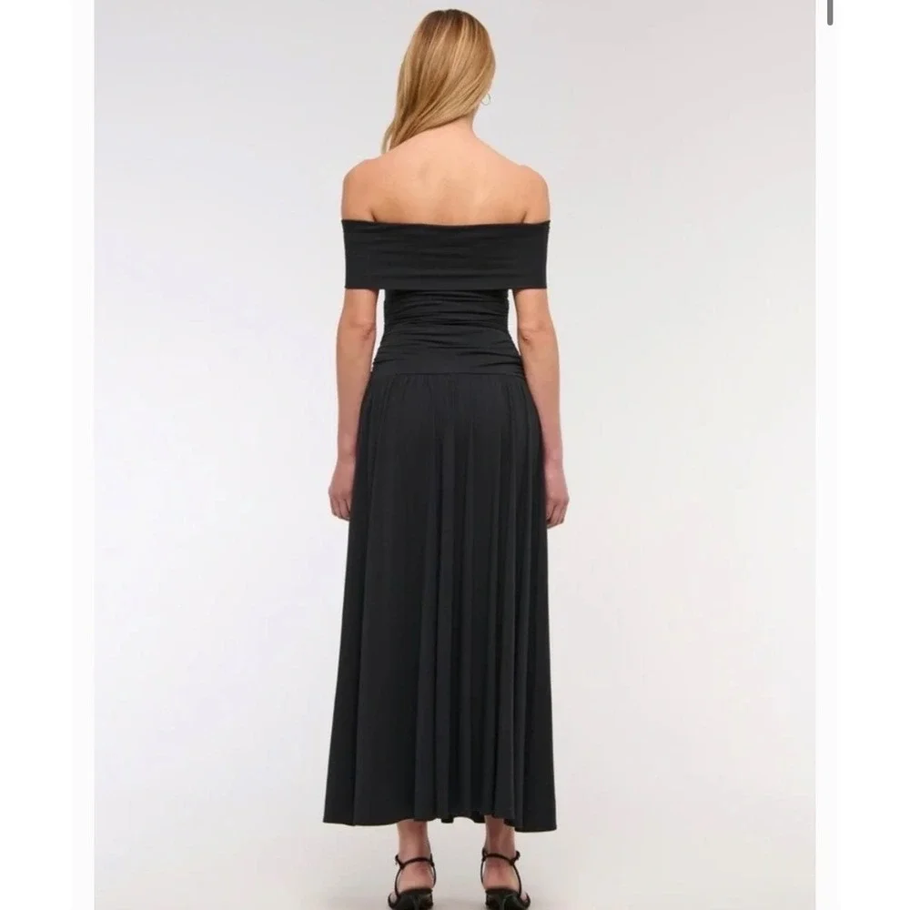 Abercrombie & Fitch gorgeous feminine